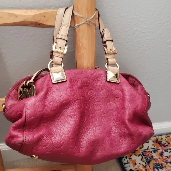 Michael Kors Grayson in Peony - Picture 4 of 16